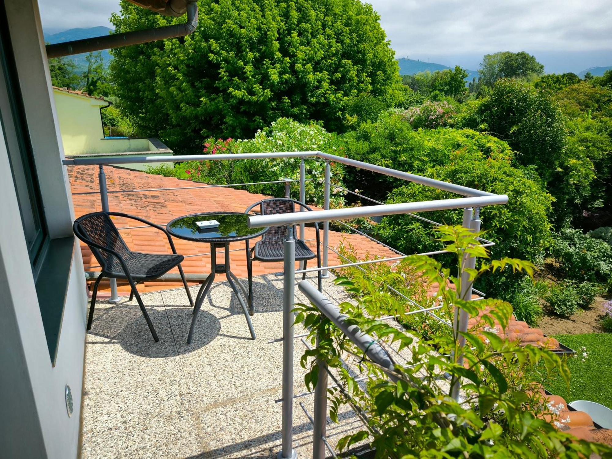 Versilia - Pietrasanta - Le Colmate Guesthouse Тонфано Екстер'єр фото