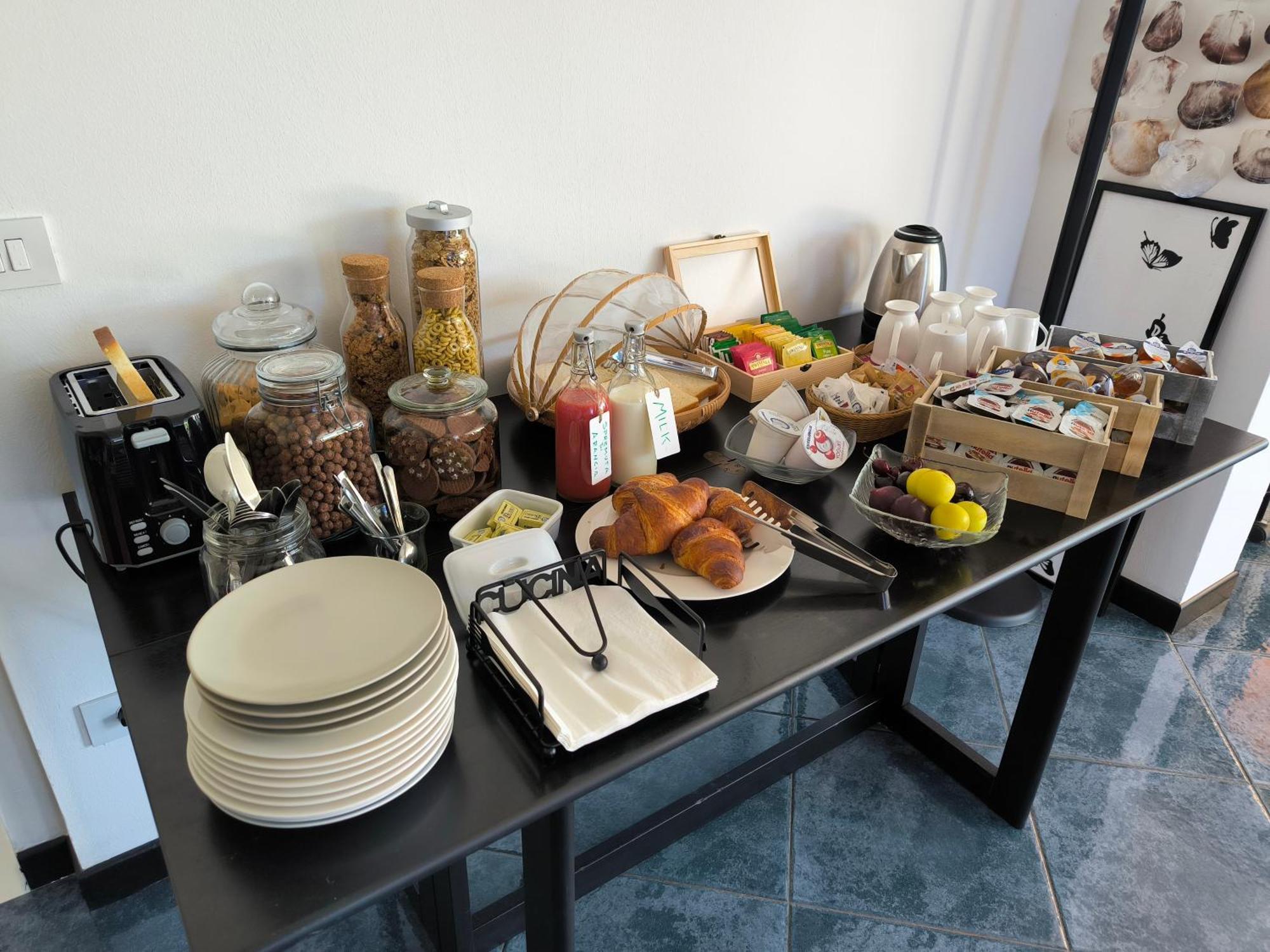 Versilia - Pietrasanta - Le Colmate Guesthouse Тонфано Екстер'єр фото