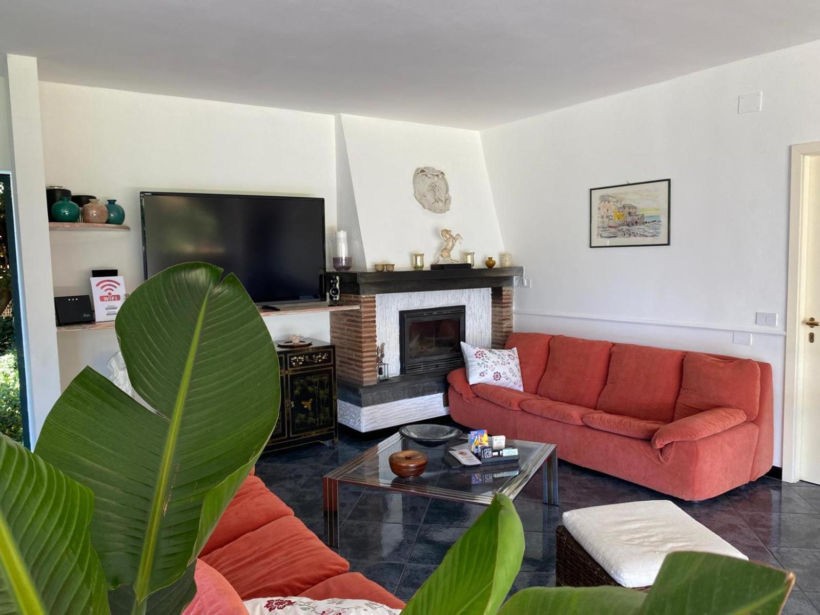 Versilia - Pietrasanta - Le Colmate Guesthouse Тонфано Екстер'єр фото